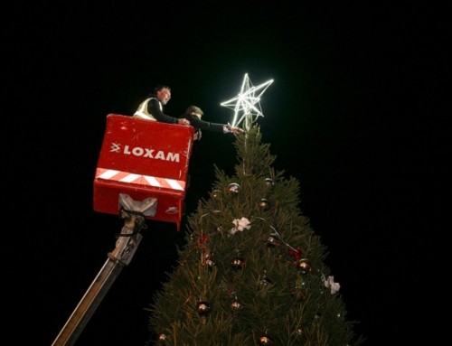 J’ai allumé l’étoile du grand sapin devant la mairie